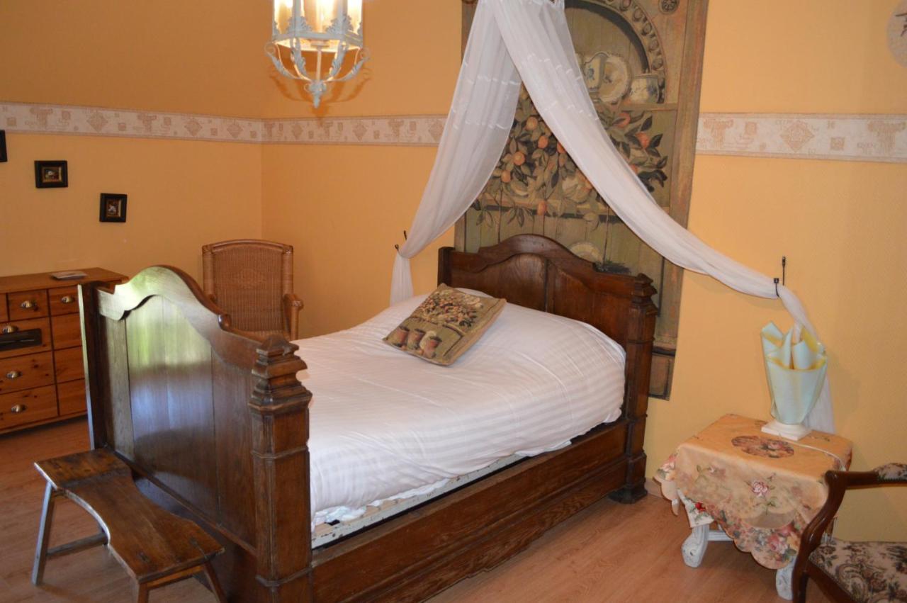 Les Gites De La Chapiniere Châteauvieux Buitenkant foto