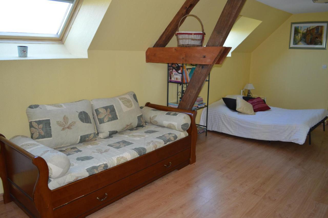 Les Gites De La Chapiniere Châteauvieux Buitenkant foto
