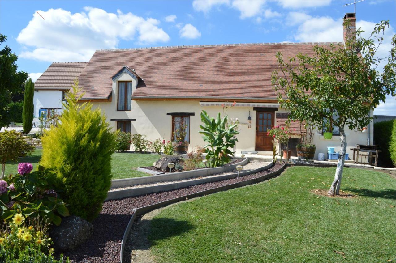 Les Gites De La Chapiniere Châteauvieux Buitenkant foto